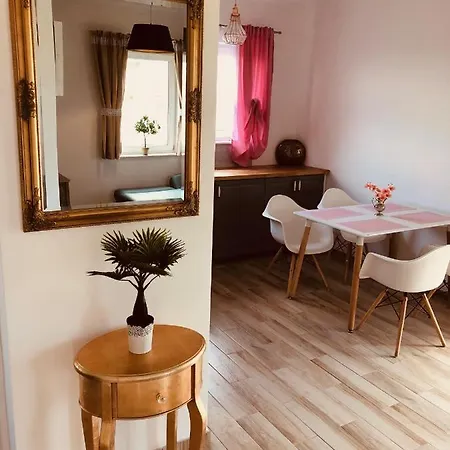 Avolan 50 M2 דירה מידז'יוודז'י